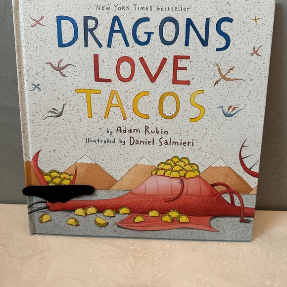 Other - Dragons Love Tacos - Hardcover Adam Rubin